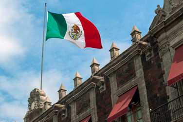 Cómo y por qué invertir en acciones mexicanas.